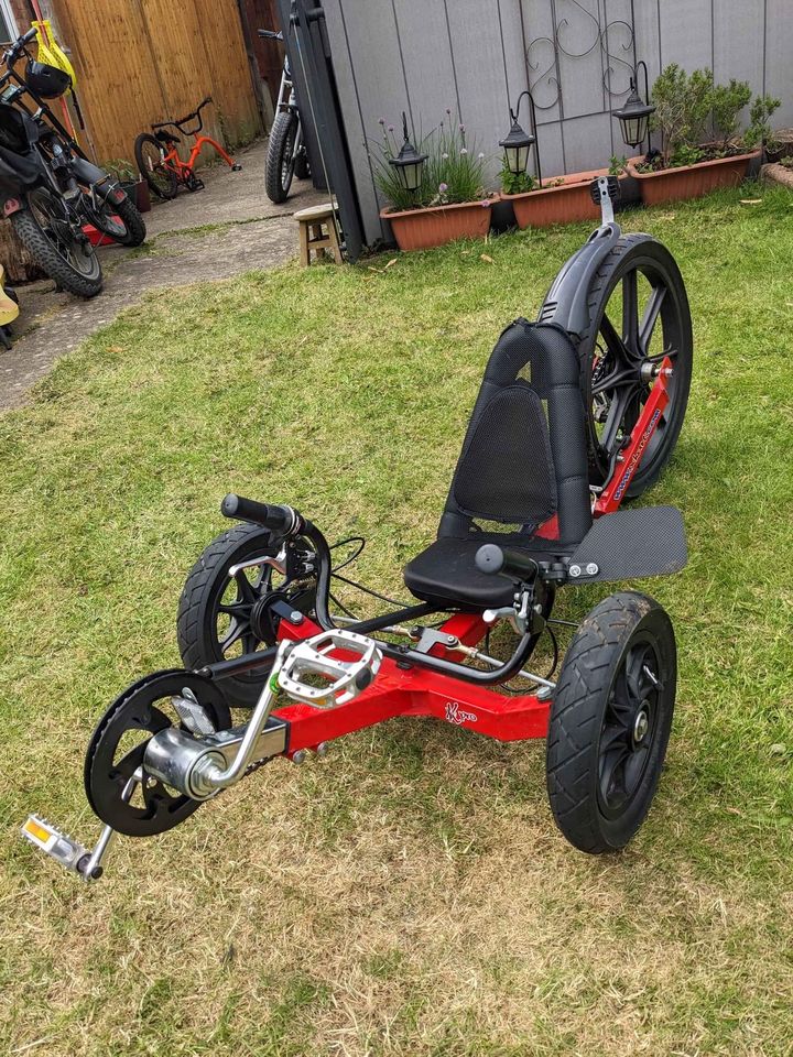 KMX KART K3 CHILDS SPORTS RECUMBENT TRIKE Bike