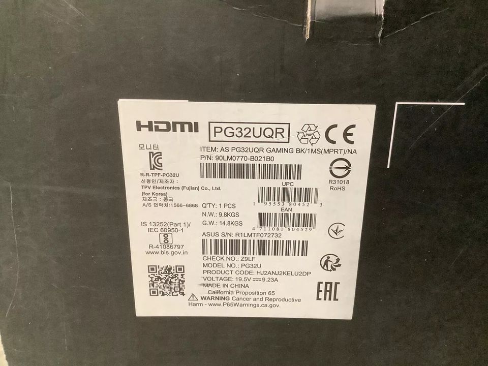 ASUS ROG Swift 32 inches 4K HDR 144Hz DSC Gaming Monitor (PG32UQX)